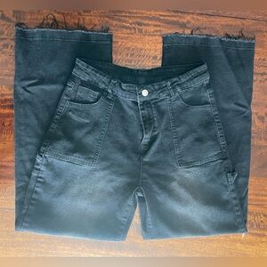 NWOT Women’s Faded Black Straight Leg Carpenter Painter Cargo Jeans Size Large